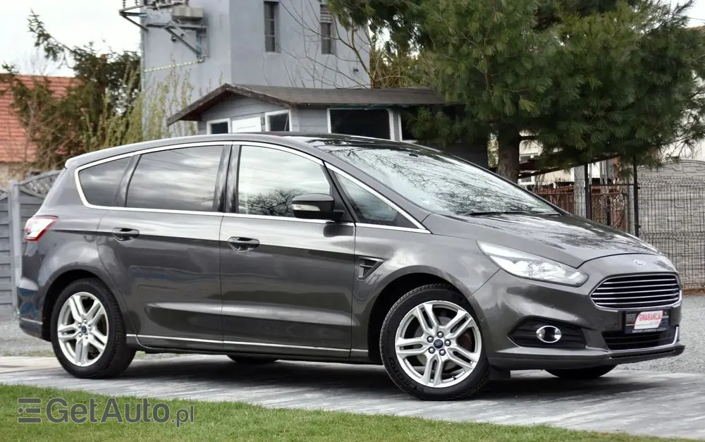 FORD S-Max 2.0 TDCi Titanium PowerShift