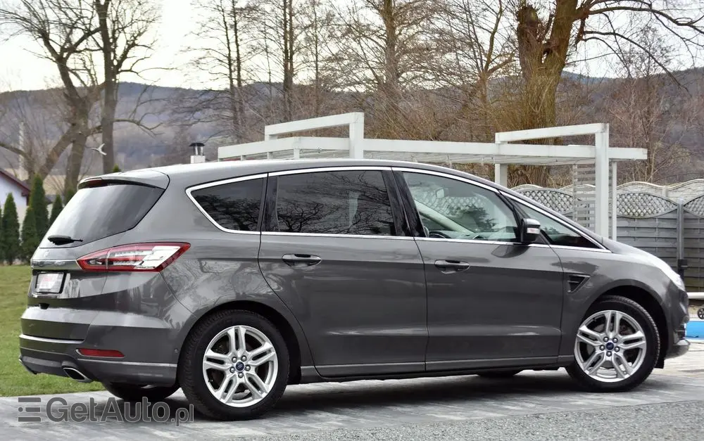 FORD S-Max 2.0 TDCi Titanium PowerShift