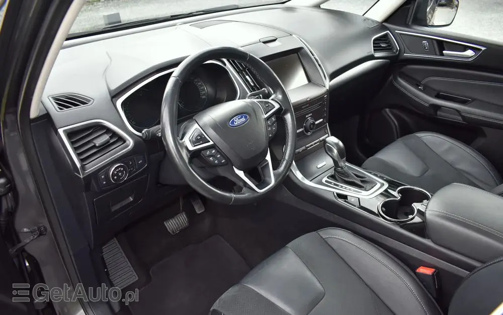 FORD S-Max 2.0 TDCi Titanium PowerShift