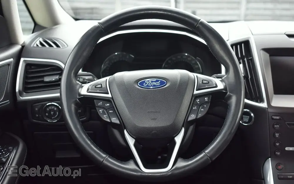 FORD S-Max 2.0 TDCi Titanium PowerShift