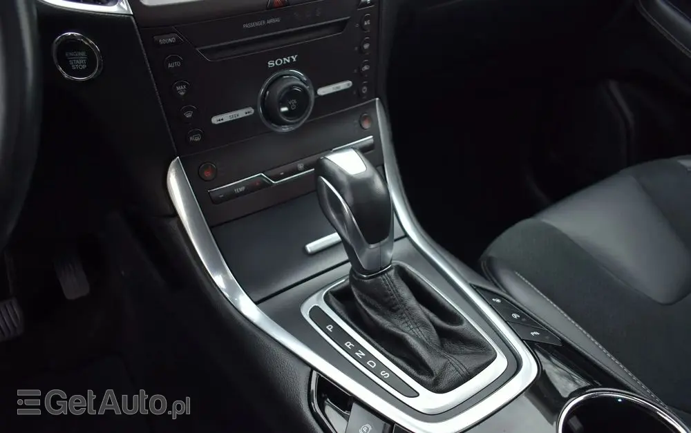 FORD S-Max 2.0 TDCi Titanium PowerShift