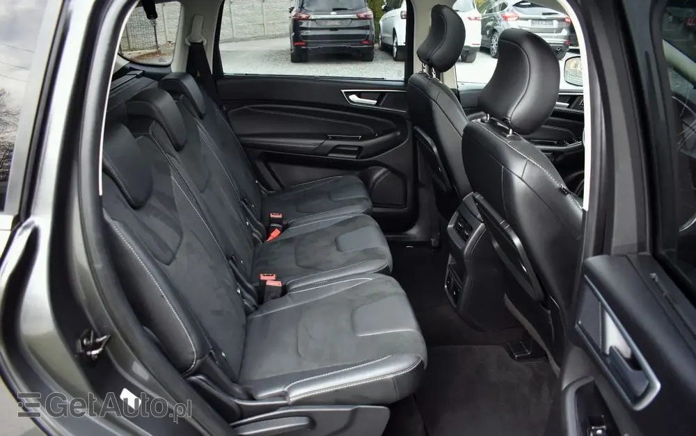 FORD S-Max 2.0 TDCi Titanium PowerShift