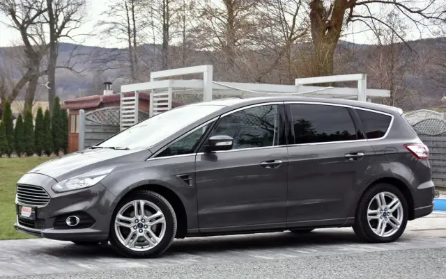 FORD S-Max 2.0 TDCi Titanium PowerShift