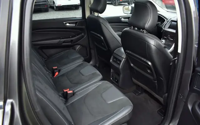 FORD S-Max 2.0 TDCi Titanium PowerShift