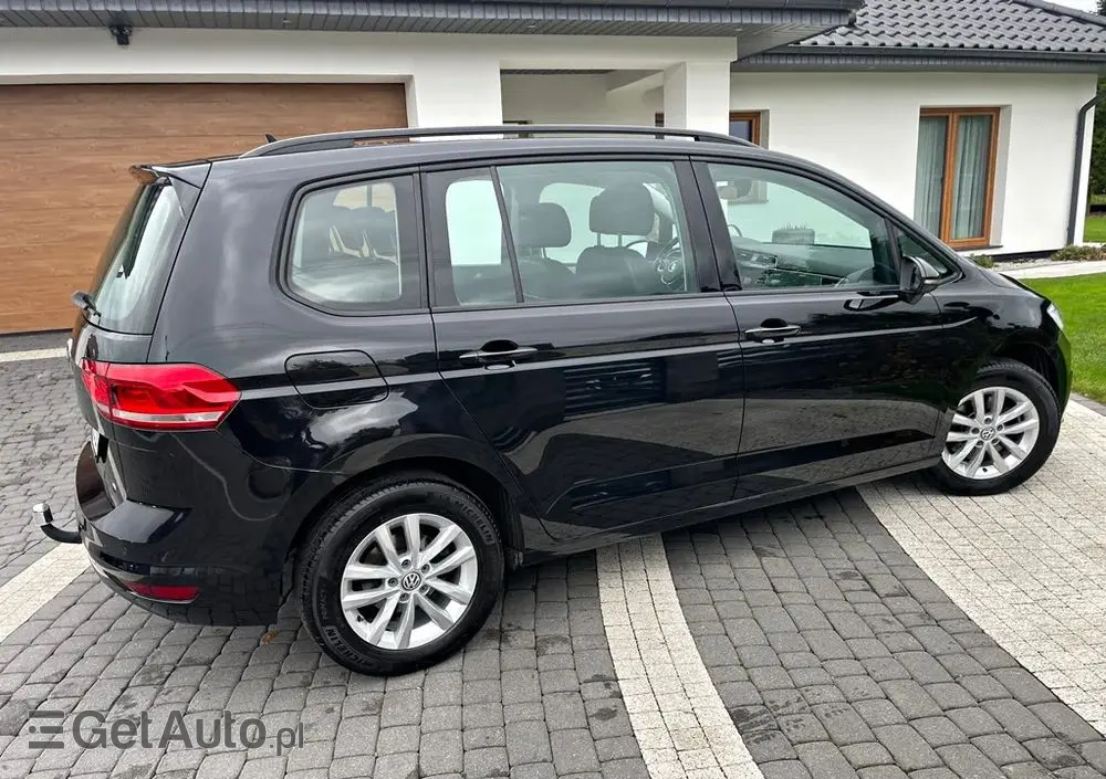 VOLKSWAGEN Touran 1.0 TSI OPF Comfortline