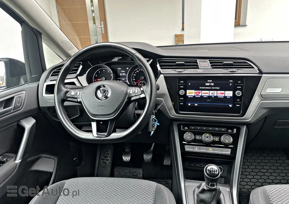VOLKSWAGEN Touran 1.0 TSI OPF Comfortline