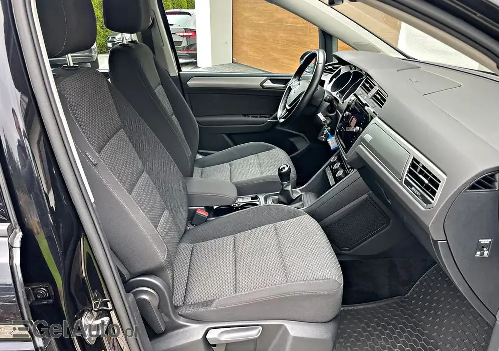 VOLKSWAGEN Touran 1.0 TSI OPF Comfortline