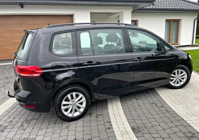 VOLKSWAGEN Touran 1.0 TSI OPF Comfortline
