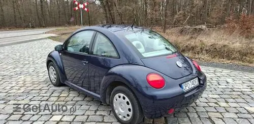 VOLKSWAGEN New Beetle 