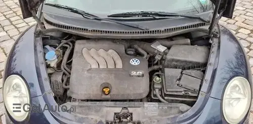 VOLKSWAGEN New Beetle 