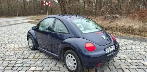 VOLKSWAGEN New Beetle 