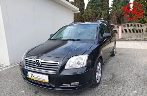 TOYOTA Avensis 