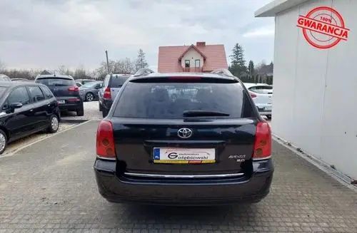 TOYOTA Avensis 