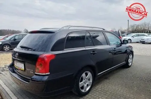 TOYOTA Avensis 