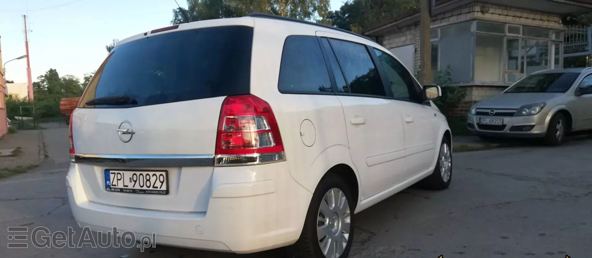 OPEL Zafira 1.8 XER (140 KM)