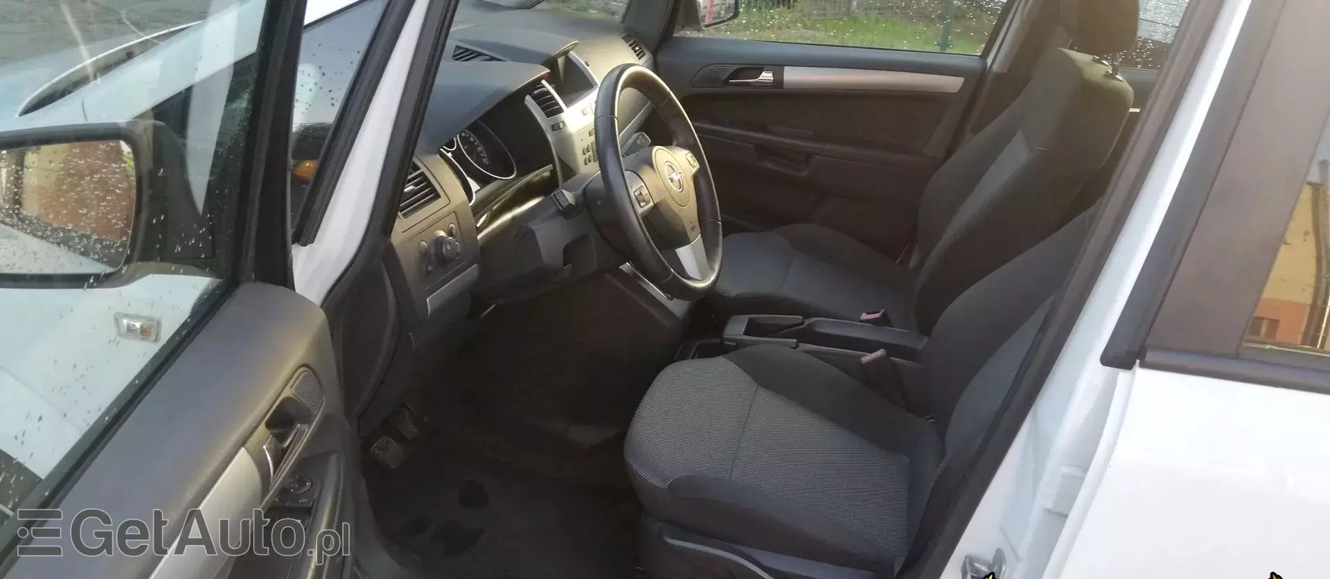 OPEL Zafira 1.8 XER (140 KM)