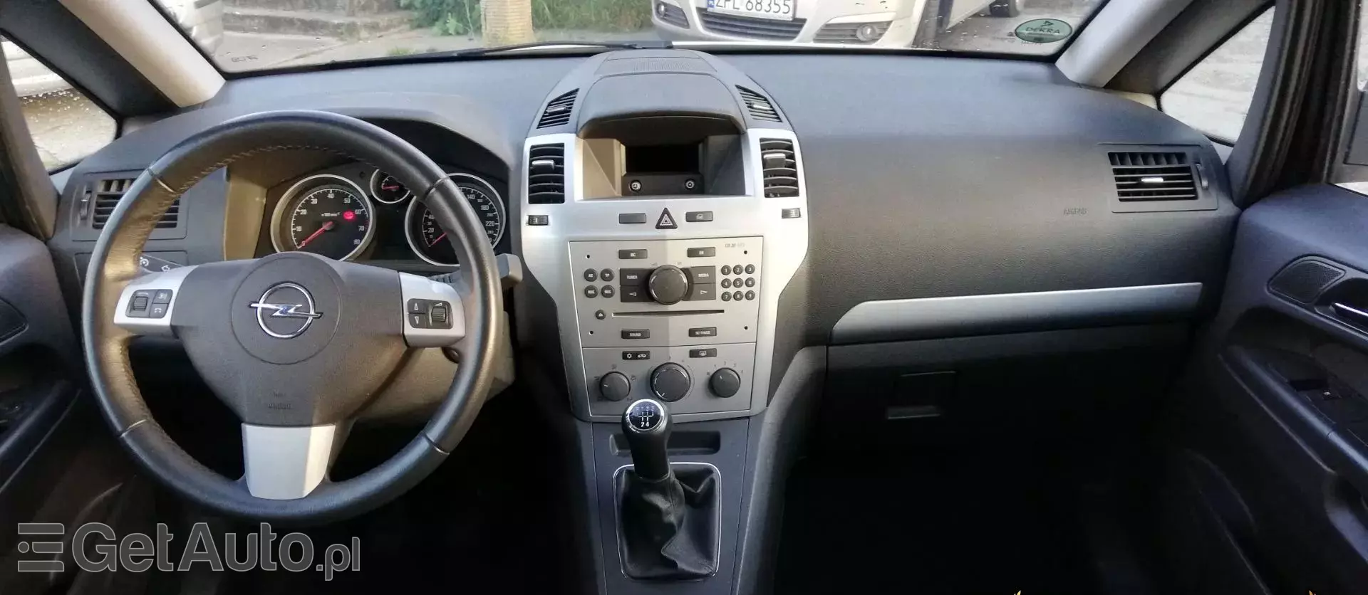 OPEL Zafira 1.8 XER (140 KM)