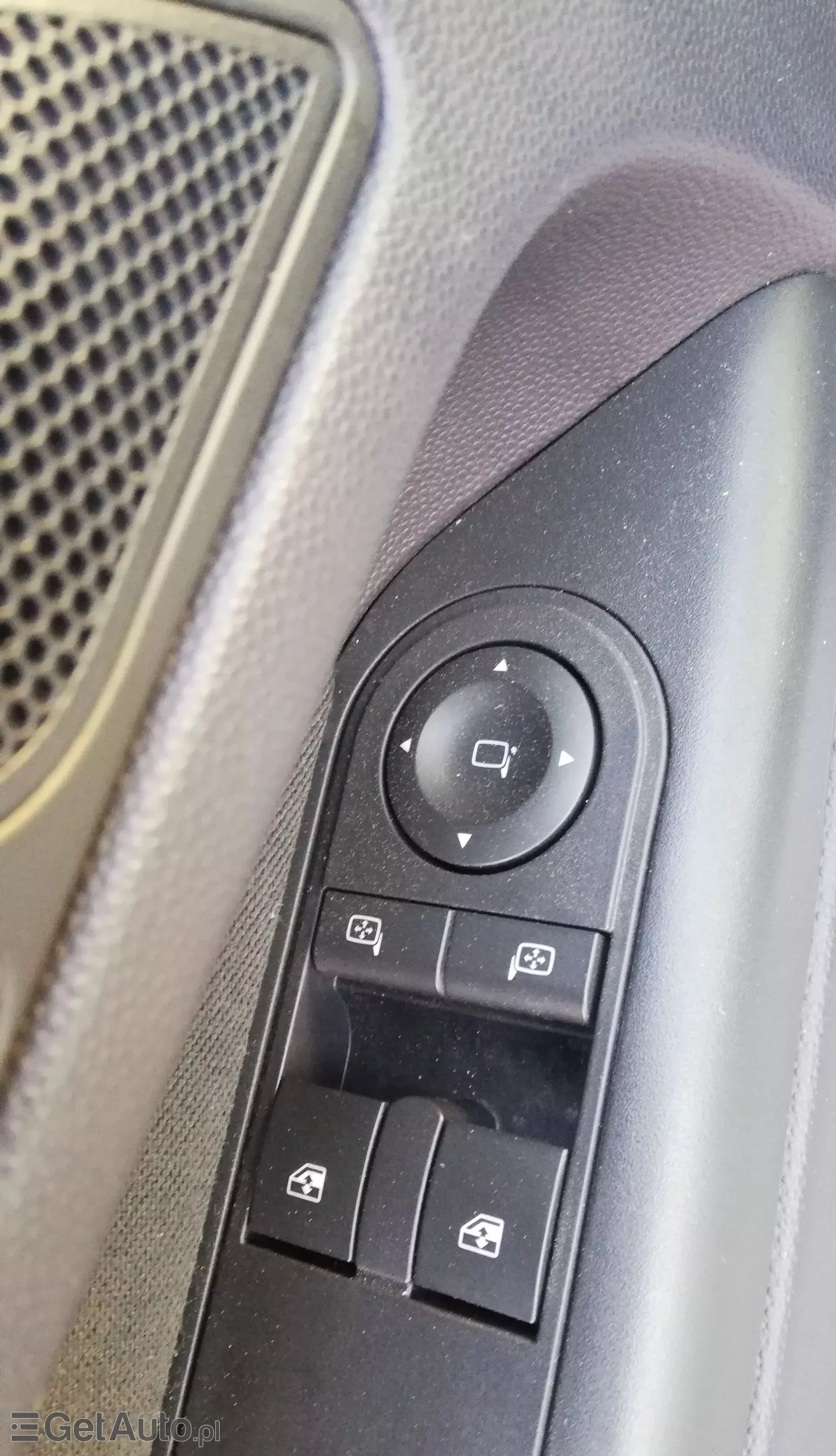 OPEL Zafira 1.8 XER (140 KM)