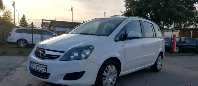 OPEL Zafira 1.8 XER (140 KM)