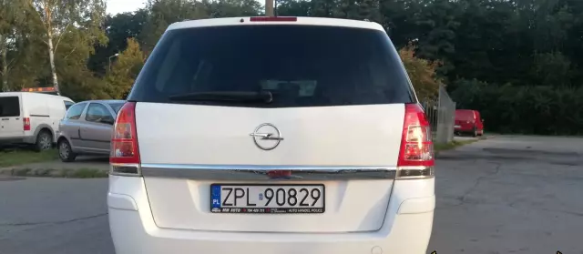 OPEL Zafira 1.8 XER (140 KM)