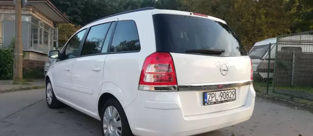 OPEL Zafira 1.8 XER (140 KM)