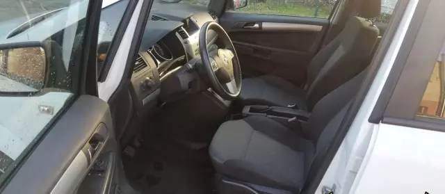 OPEL Zafira 1.8 XER (140 KM)