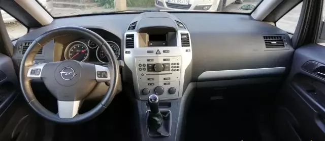OPEL Zafira 1.8 XER (140 KM)