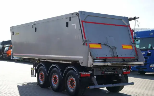 ZASLAW WYWROTKA ALUMINIOWA / 35 m3 / 2x OŚ  PODNOSZONA / OSIE SAF 