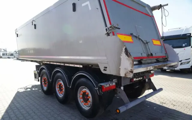 ZASLAW WYWROTKA ALUMINIOWA / 35 m3 / 2x OŚ  PODNOSZONA / OSIE SAF 