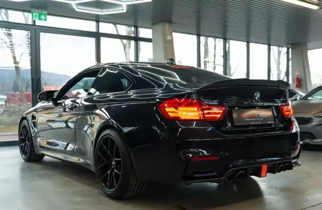BMW M 4 