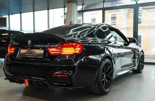 BMW M 4 