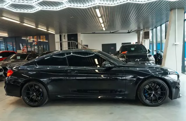 BMW M 4 