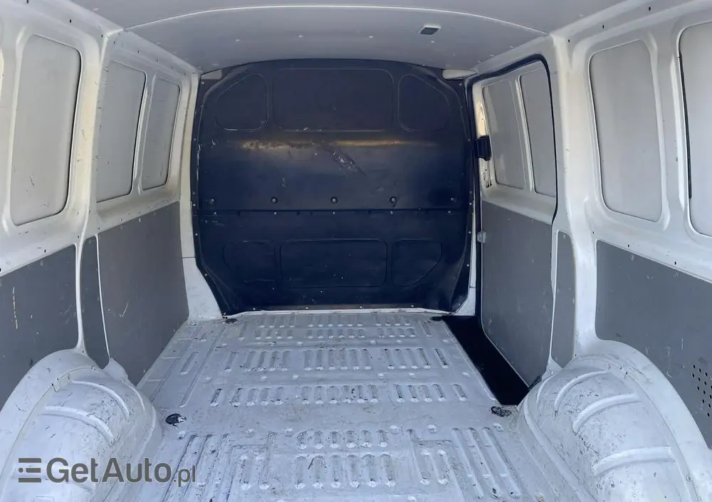 VOLKSWAGEN Transporter L1H1