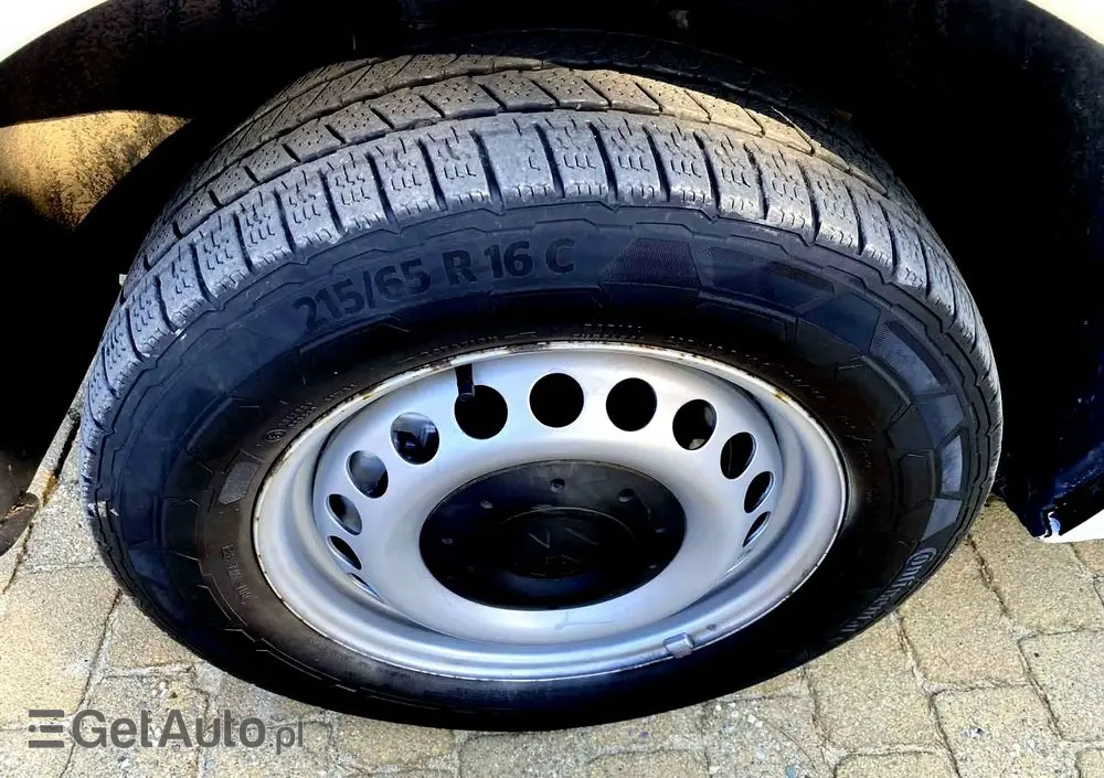 VOLKSWAGEN Transporter L1H1