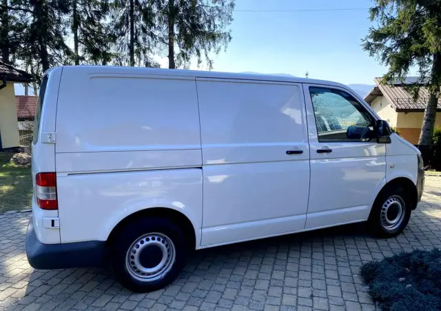 VOLKSWAGEN Transporter L1H1