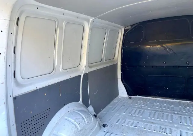 VOLKSWAGEN Transporter L1H1