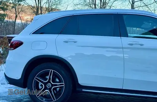 MERCEDES-BENZ GLC 