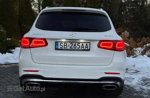 MERCEDES-BENZ GLC 