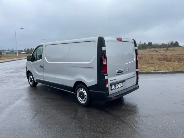 OPEL Vivaro 