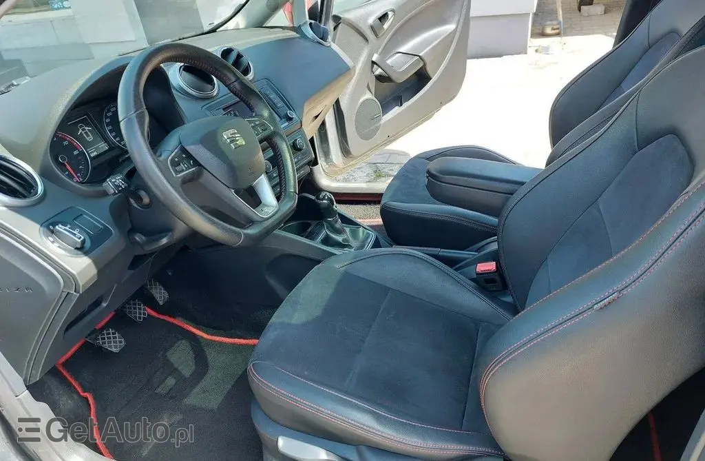 SEAT Ibiza 