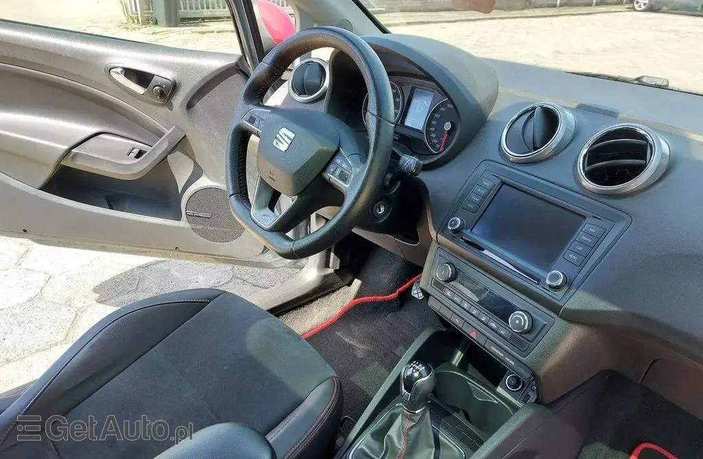 SEAT Ibiza 