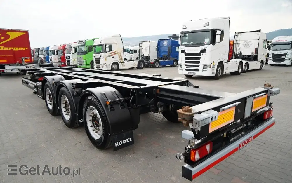 KÖGEL NACZEPA PODKONTENEROWA /  UNIWERSALNA  / ROZSUWANY TYŁ / DO WSZYSTKICH KONTENERÓW 