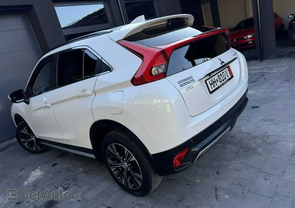 MITSUBISHI Eclipse Cross 1.5 T-MIVEC ClearTec CVT 4WD Intro Edition