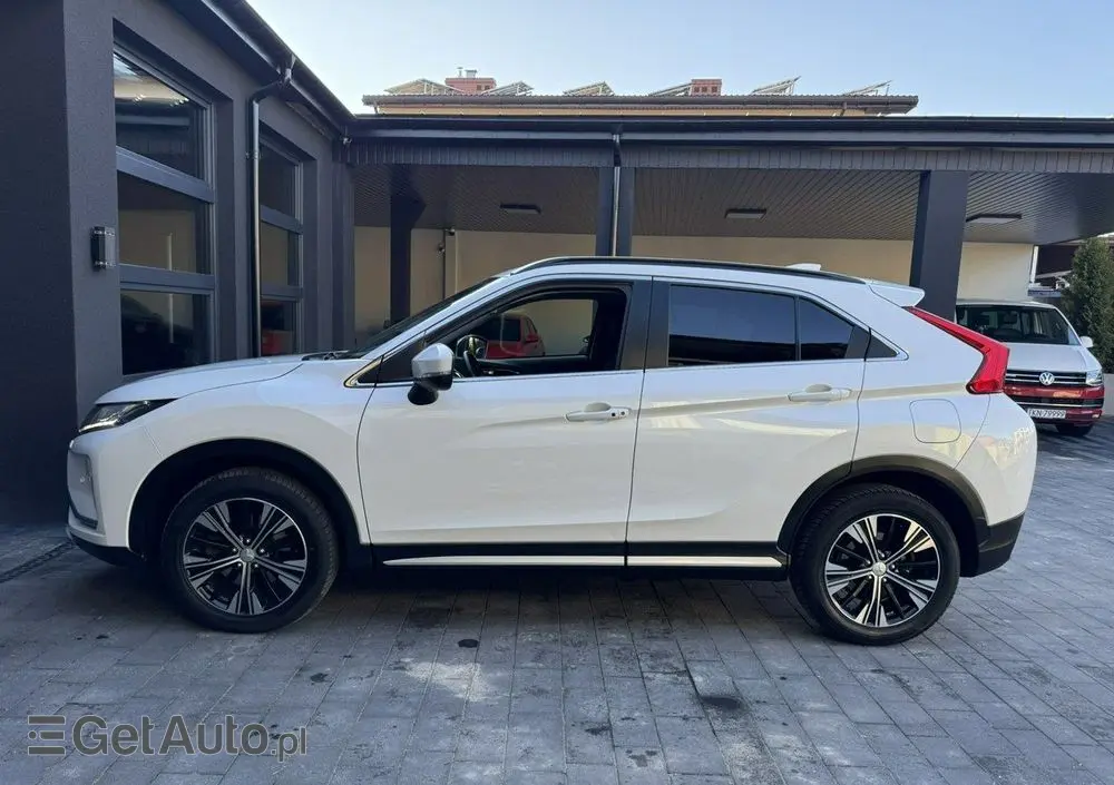 MITSUBISHI Eclipse Cross 1.5 T-MIVEC ClearTec CVT 4WD Intro Edition
