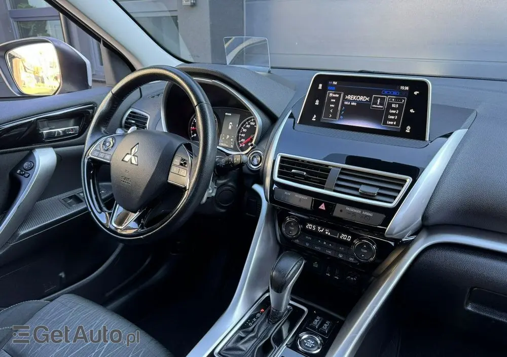 MITSUBISHI Eclipse Cross 1.5 T-MIVEC ClearTec CVT 4WD Intro Edition