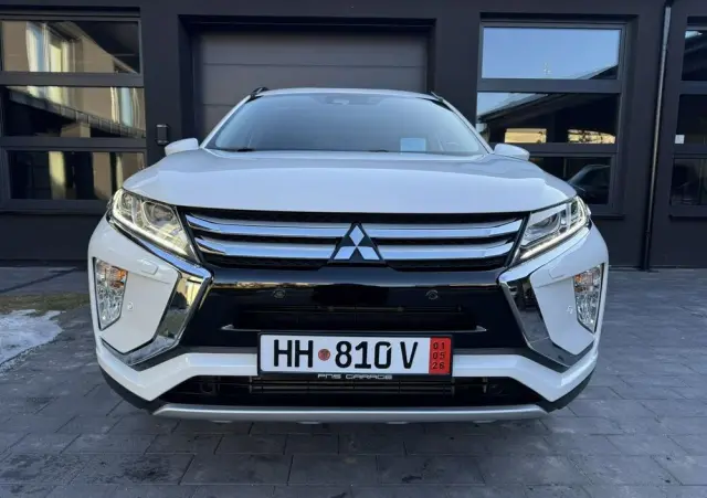MITSUBISHI Eclipse Cross 1.5 T-MIVEC ClearTec CVT 4WD Intro Edition