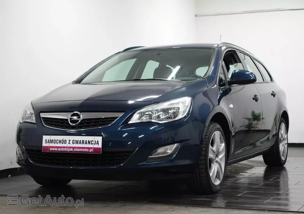 OPEL Astra 2.0 CDTI DPF Edition