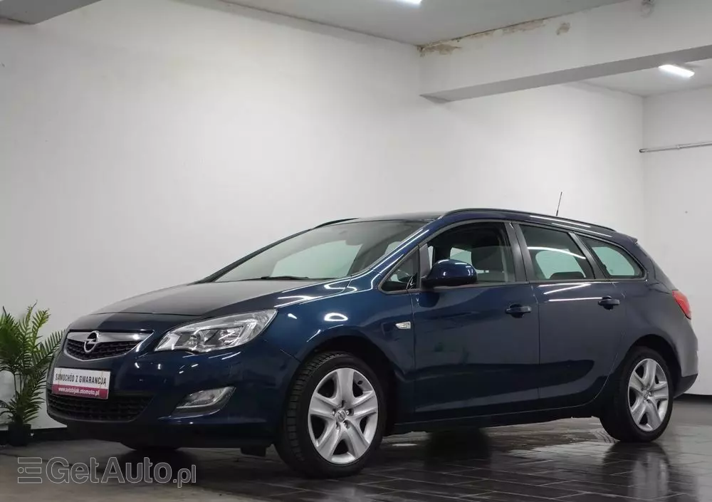 OPEL Astra 2.0 CDTI DPF Edition