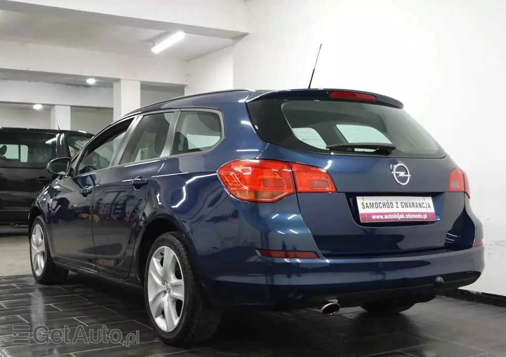 OPEL Astra 2.0 CDTI DPF Edition