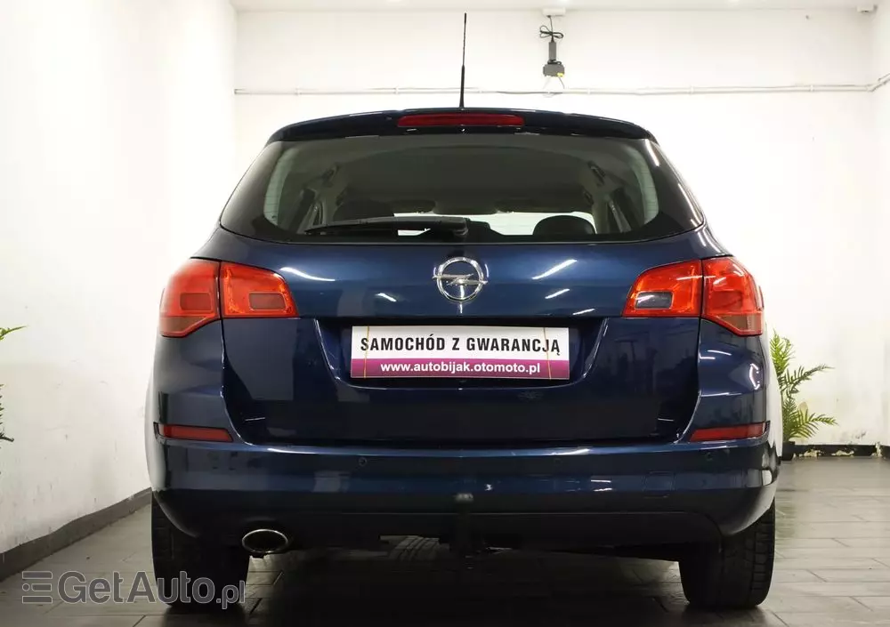 OPEL Astra 2.0 CDTI DPF Edition